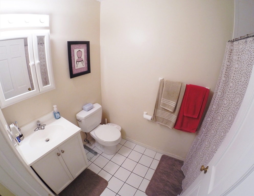 2 bed, 1 bath apartment for rent at 65 Hemenway St Unit 8, Fenway — photo 4 of 6