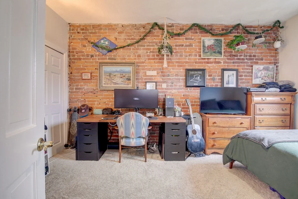 2 bed, 1 bath apartment for rent at 65 Hemenway St Unit 9, Fenway — photo 9 of 10