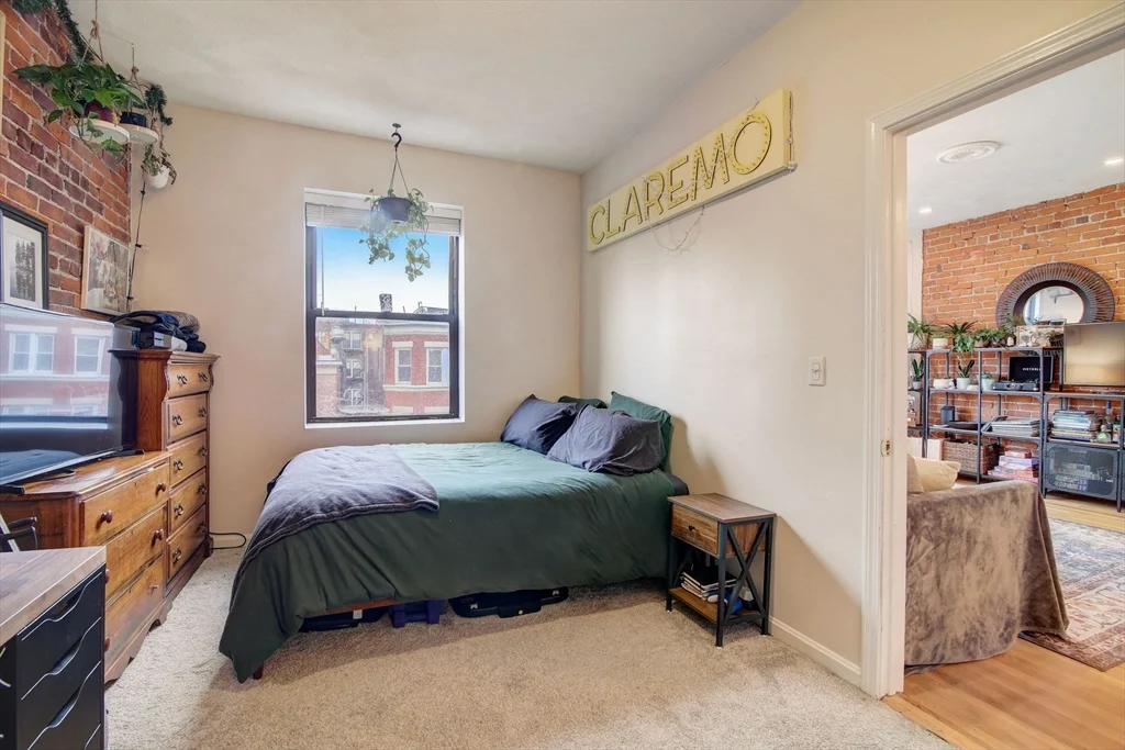 2 bed, 1 bath apartment for rent at 65 Hemenway St Unit 9, Fenway — photo 10 of 10