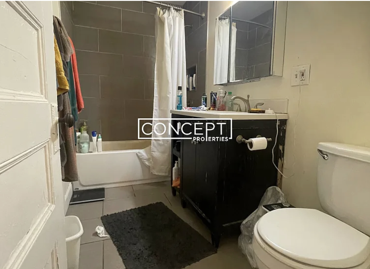 4 bed, 1 bath apartment for rent at 65 Hillside St Unit 3, Mission Hill — photo 3 of 8