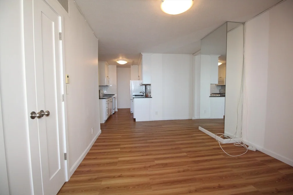 1 bed, 1 bath apartment for rent at 65 India Row Unit 39D, Boston Downtown — photo 9 of 30