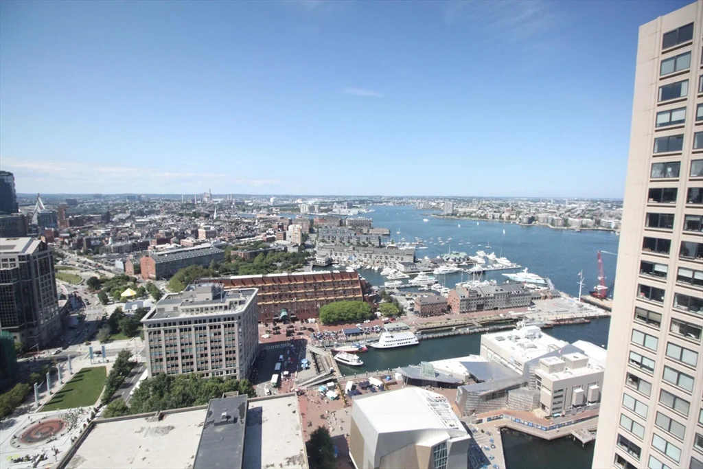 1 bed, 1 bath apartment for rent at 65 India Row Unit 39D, Boston Downtown — photo 3 of 30