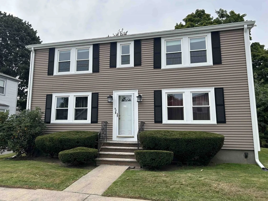 2 bed, 1 bath apartment for rent at 65 Keystone St Unit 2, West Roxbury