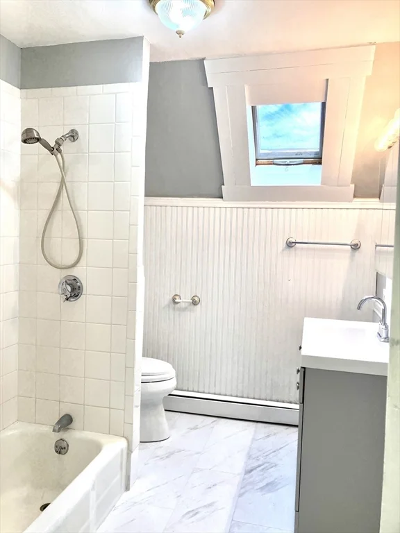 2 bed, 1 bath apartment for rent at 65 Kirtland Unit 3, Lynn — photo 11 of 16