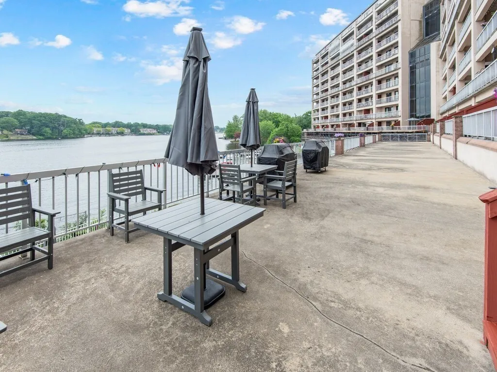 2 bed, 2 bath apartment for rent at 65 Lake Ave Unit 831, Worcester — photo 31 of 36