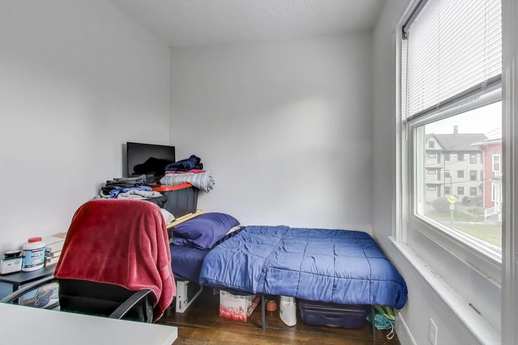 4 bed, 2 bath apartment for rent at 65 Lambert Ave Unit 2, Roxbury — photo 9 of 14