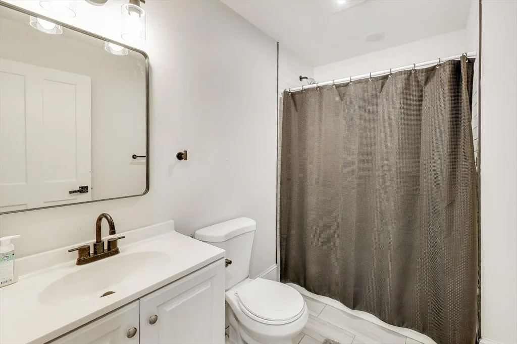 4 bed, 2 bath apartment for rent at 65 Lambert Ave Unit 2, Roxbury — photo 12 of 14