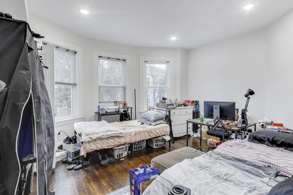 4 bed, 2 bath apartment for rent at 65 Lambert Ave Unit 2, Roxbury — photo 7 of 14