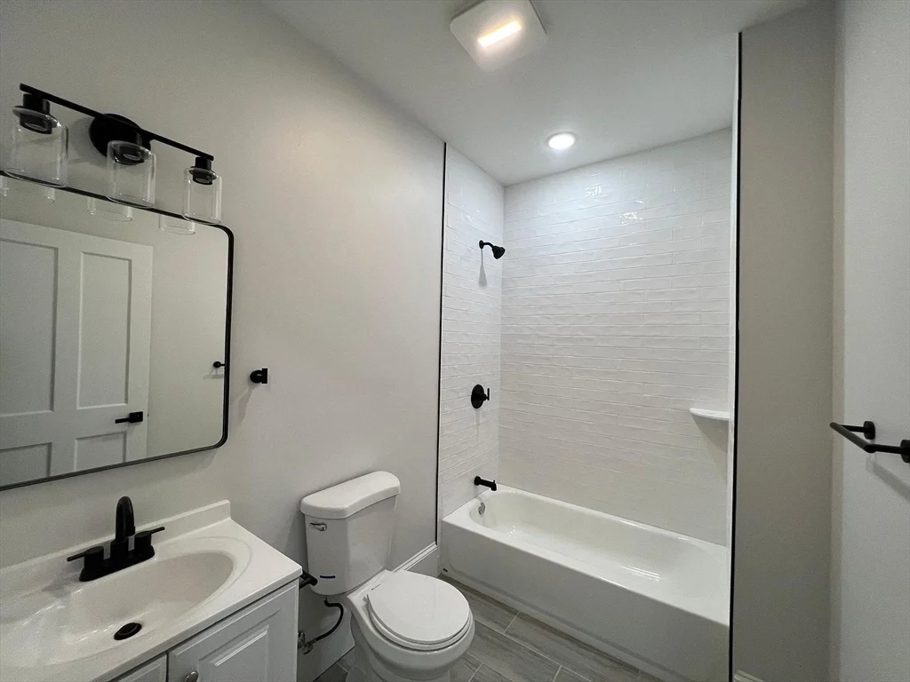 4 bed, 2 bath apartment for rent at 65 Lambert St Unit 3, Boston — photo 13 of 19