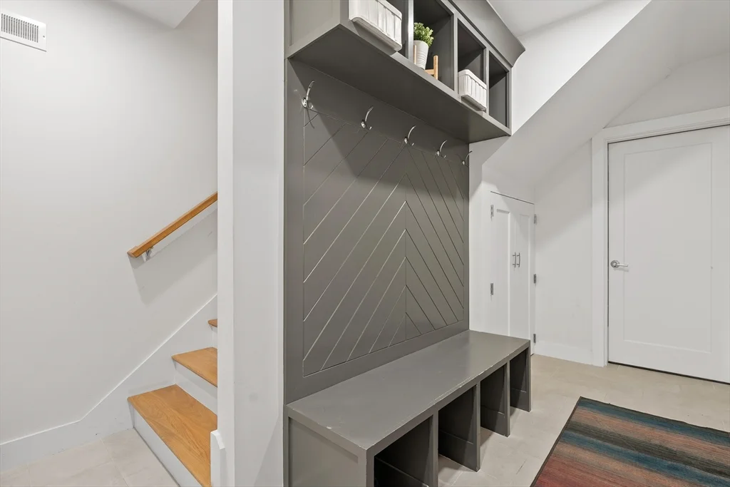 4 bed, 3 bath apartment for rent at 65 Lancaster Rd Unit 65, Arlington — photo 8 of 38