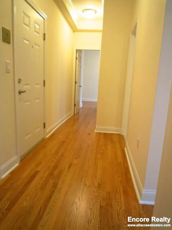 3 bed, 1.5 bath apartment for rent at 65 Langdon St Unit 10, Neighborhood Nine — photo 16 of 19