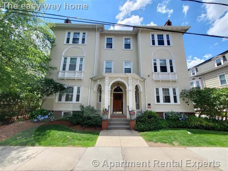 2 bed, 1 bath apartment for rent at 65 Langdon St Unit 3, Harvard Square — photo 8 of 9