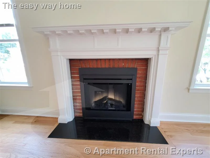 2 bed, 1 bath apartment for rent at 65 Langdon St Unit 8, Harvard Square — photo 3 of 15