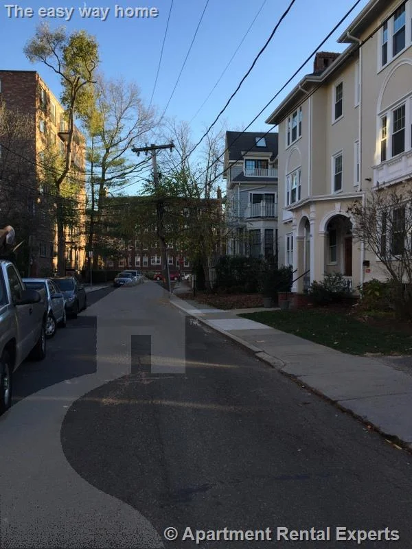 3 bed, 1 bath apartment for rent at 65 Langdon St Unit 9, Harvard Square — photo 21 of 22