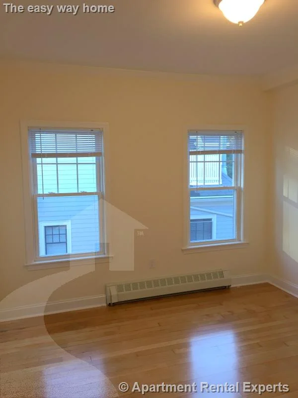 3 bed, 1 bath apartment for rent at 65 Langdon St Unit 9, Harvard Square — photo 9 of 22