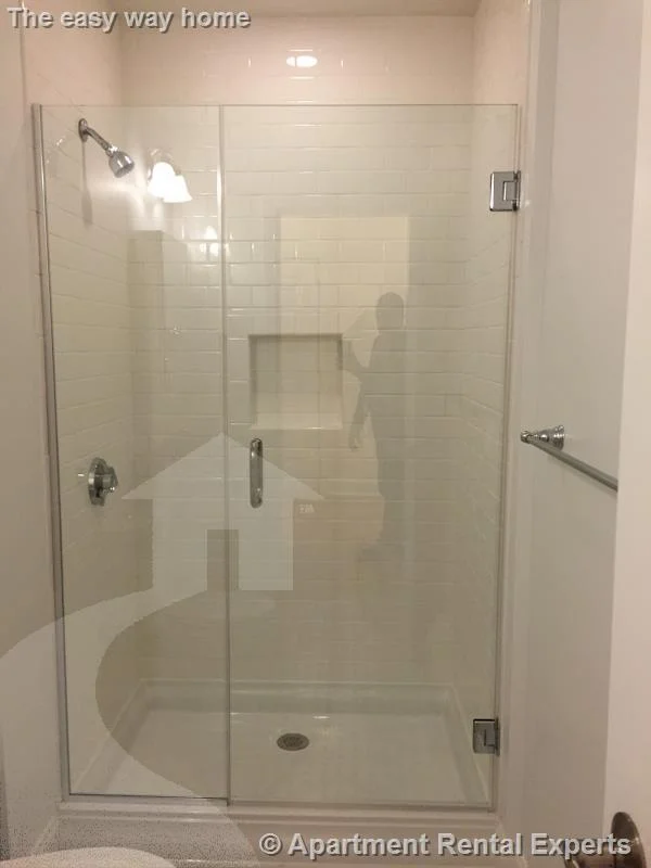 3 bed, 1 bath apartment for rent at 65 Langdon St Unit 9, Harvard Square — photo 8 of 22