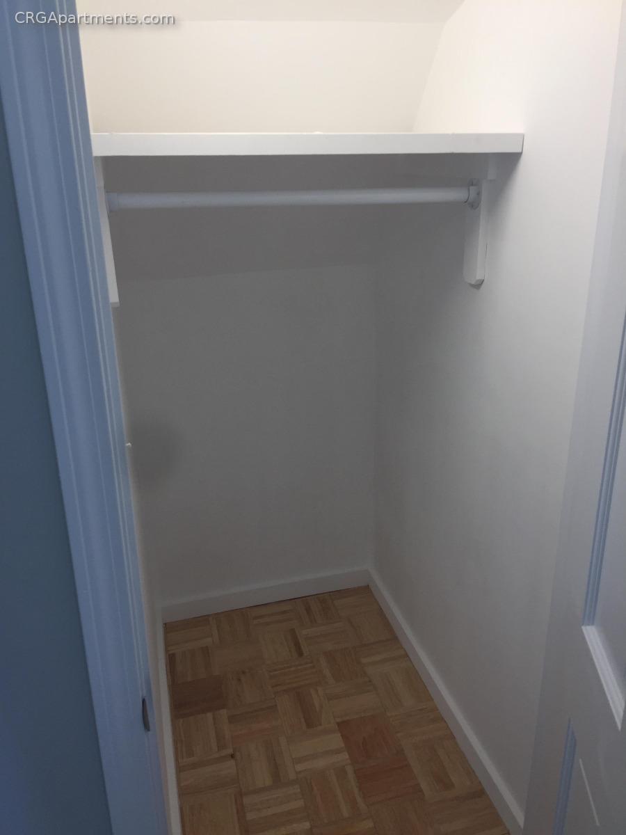 3 bed, 2 bath apartment for rent at 65 Lowell St Unit 1T, Spring Hill — photo 13 of 15