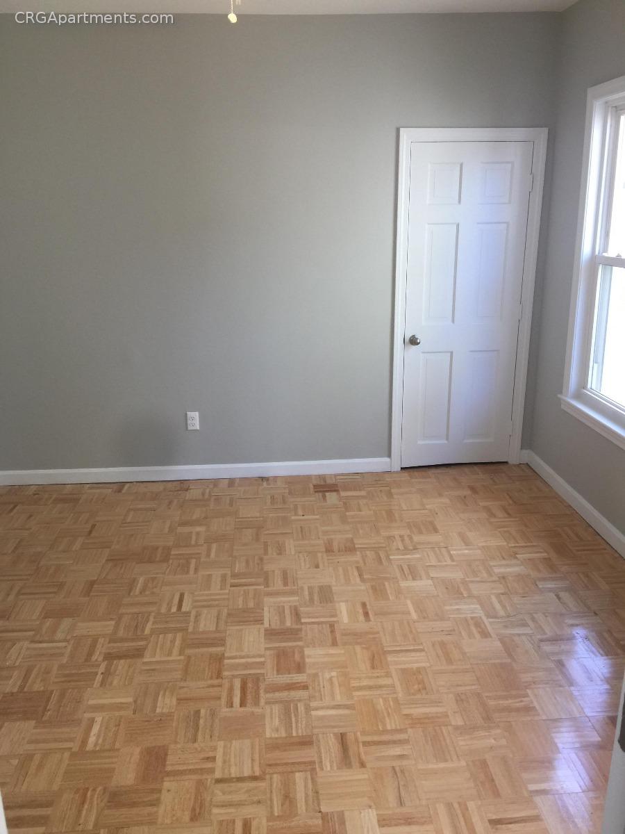 3 bed, 2 bath apartment for rent at 65 Lowell St Unit 1T, Spring Hill — photo 11 of 15