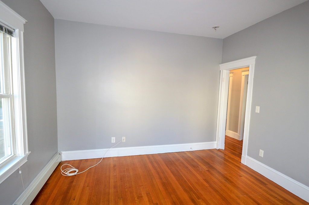 4 bed, 2 bath apartment for rent at 65 Mapleton St Unit 1, Brighton — photo 16 of 20