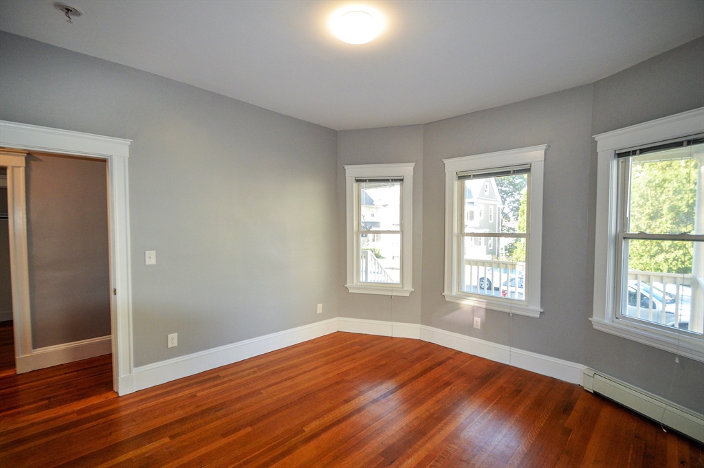 4 bed, 2 bath apartment for rent at 65 Mapleton St Unit 1, Brighton — photo 19 of 20