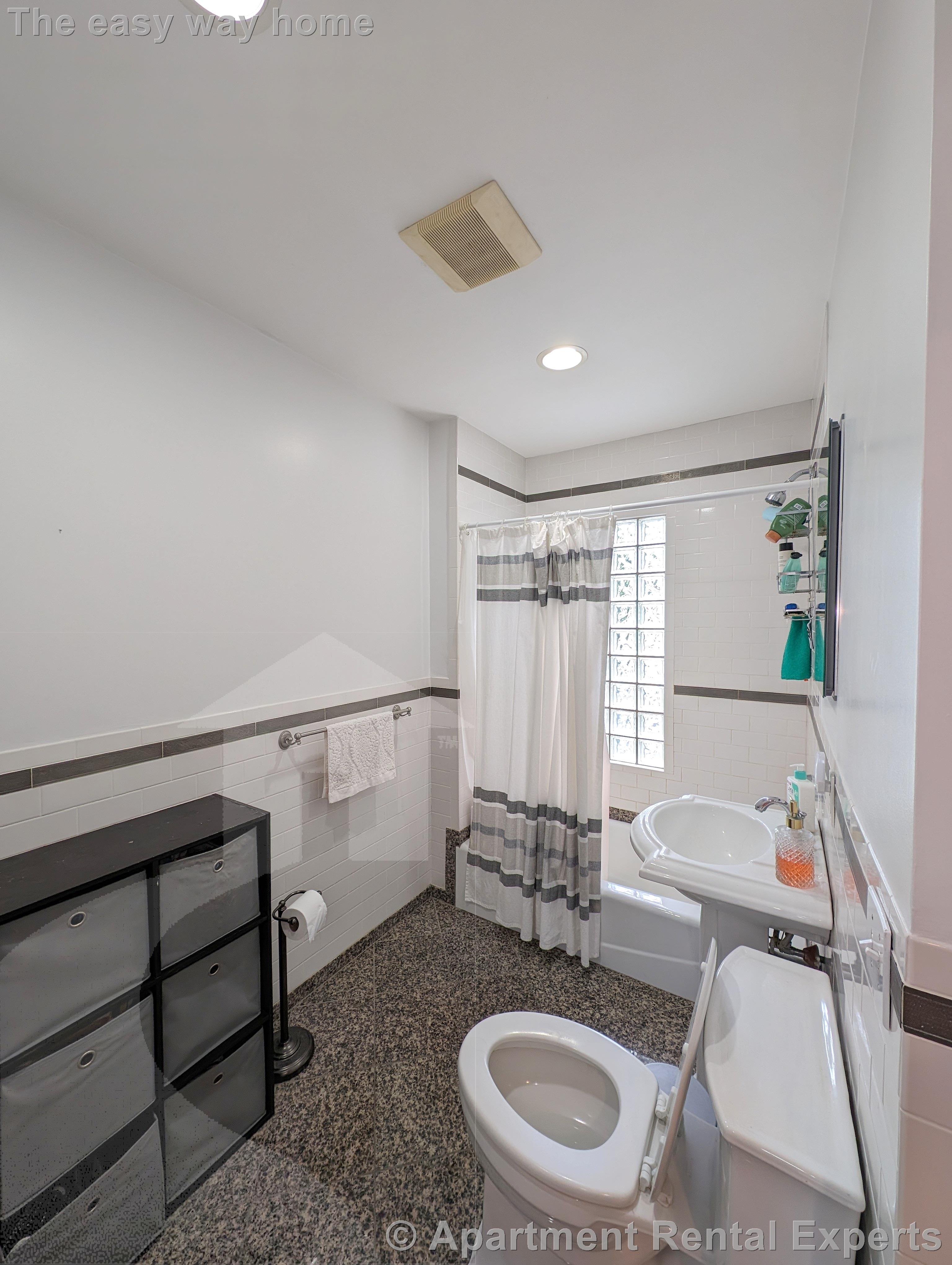 4 bed, 2 bath apartment for rent at 65 Medford St Unit 2, Magoun Square — photo 6 of 25