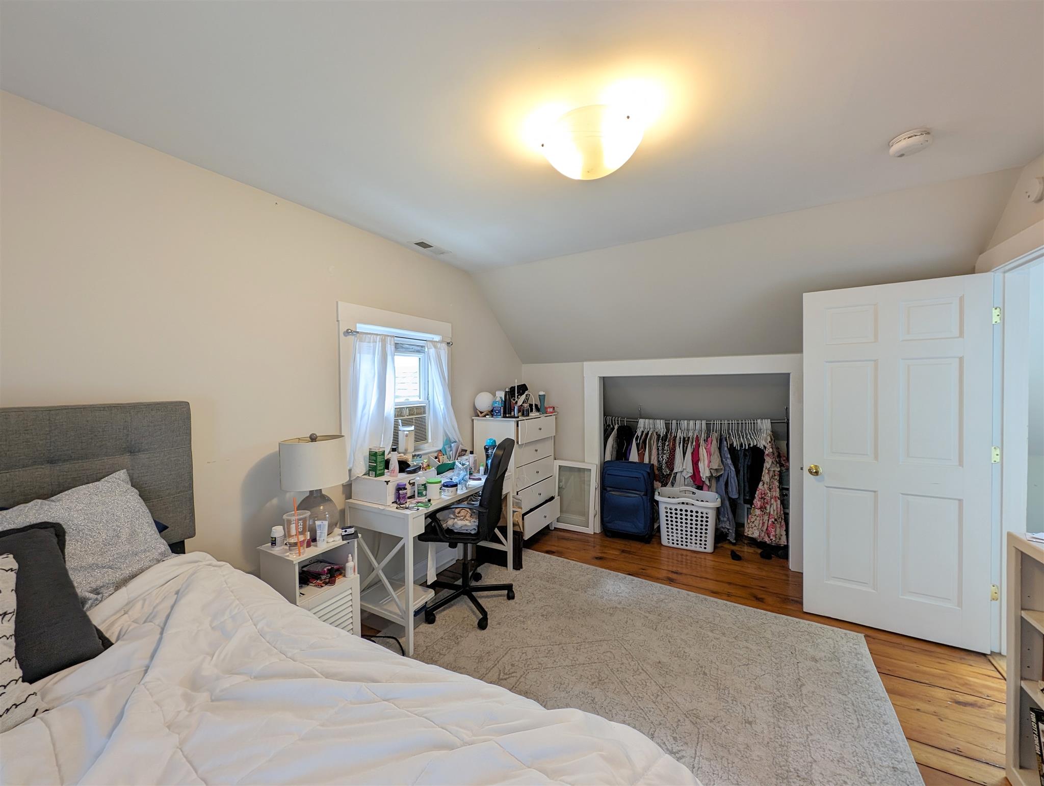 4 bed, 2 bath apartment for rent at 65 Medford St Unit 3, South Medford — photo 15 of 25