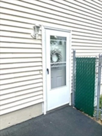 1 bed, 1 bath apartment for rent at 65 Newman St Unit 1, Revere — photo 2 of 15