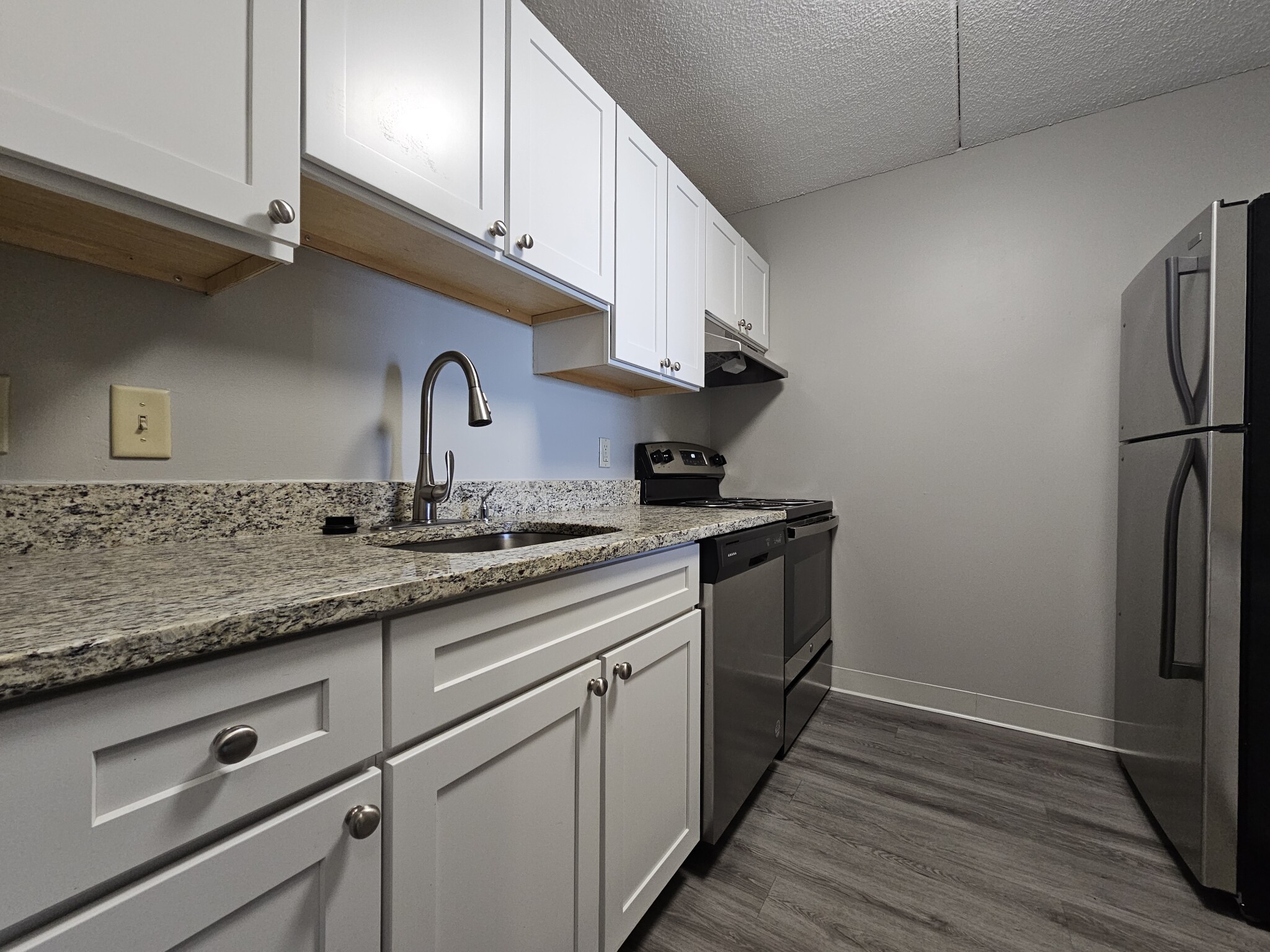 2 bed, 2 bath apartment for rent at 65 North Point Dr Unit 206, Dorchester — photo 3 of 32
