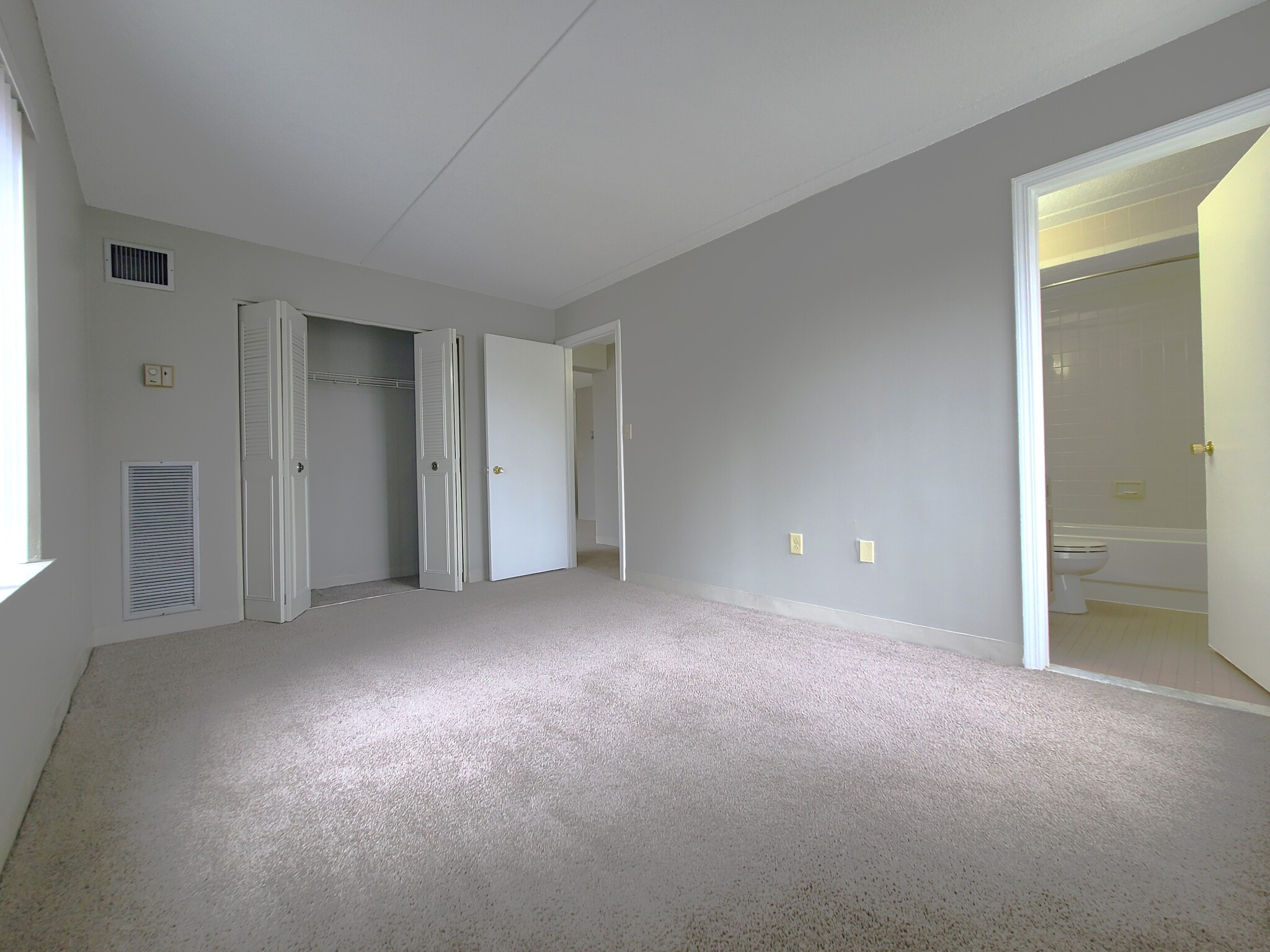 2 bed, 2 bath apartment for rent at 65 North Point Dr Unit 302, Dorchester — photo 11 of 21