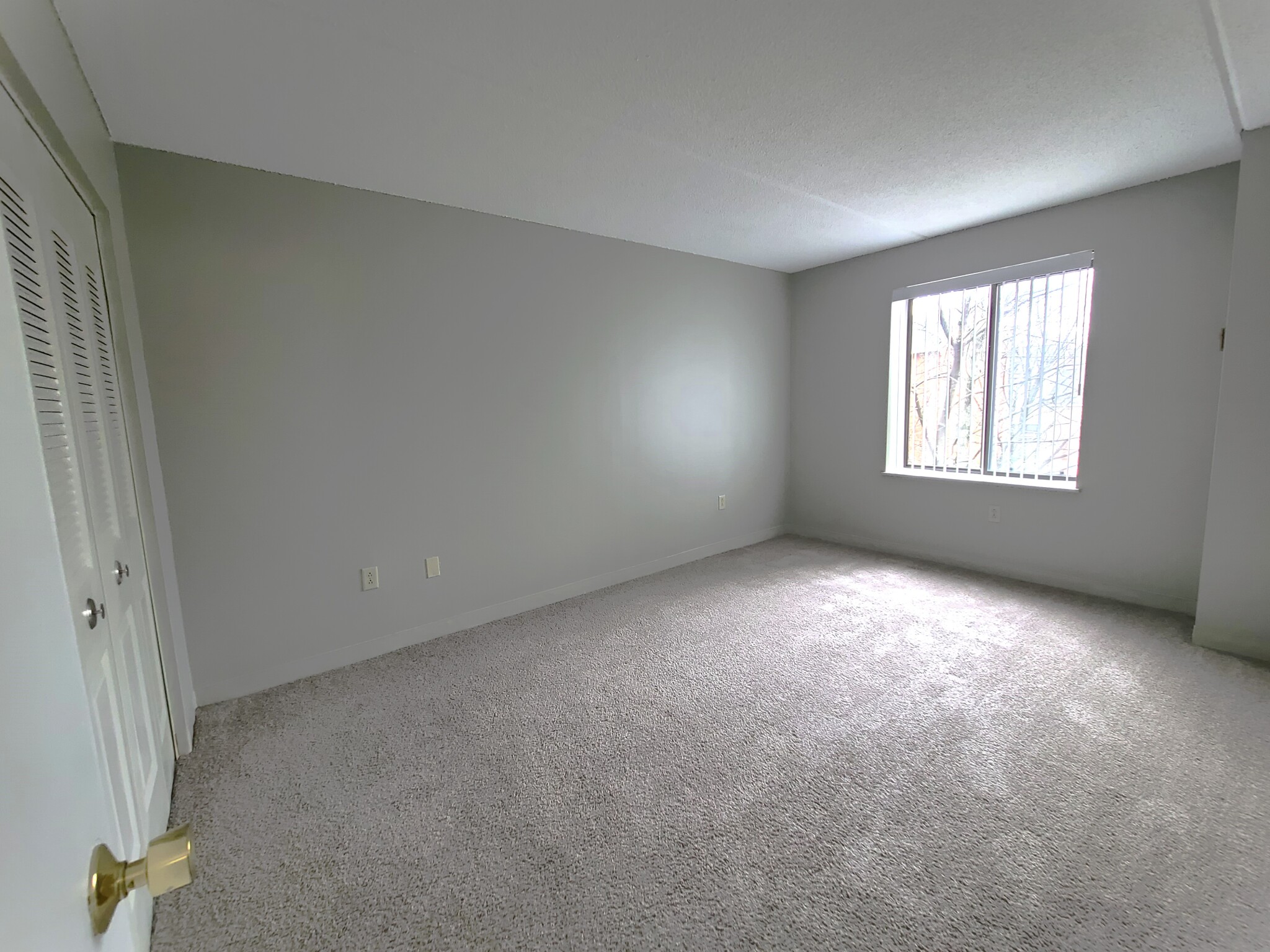 2 bed, 2 bath apartment for rent at 65 North Point Dr Unit 302, Dorchester — photo 6 of 21