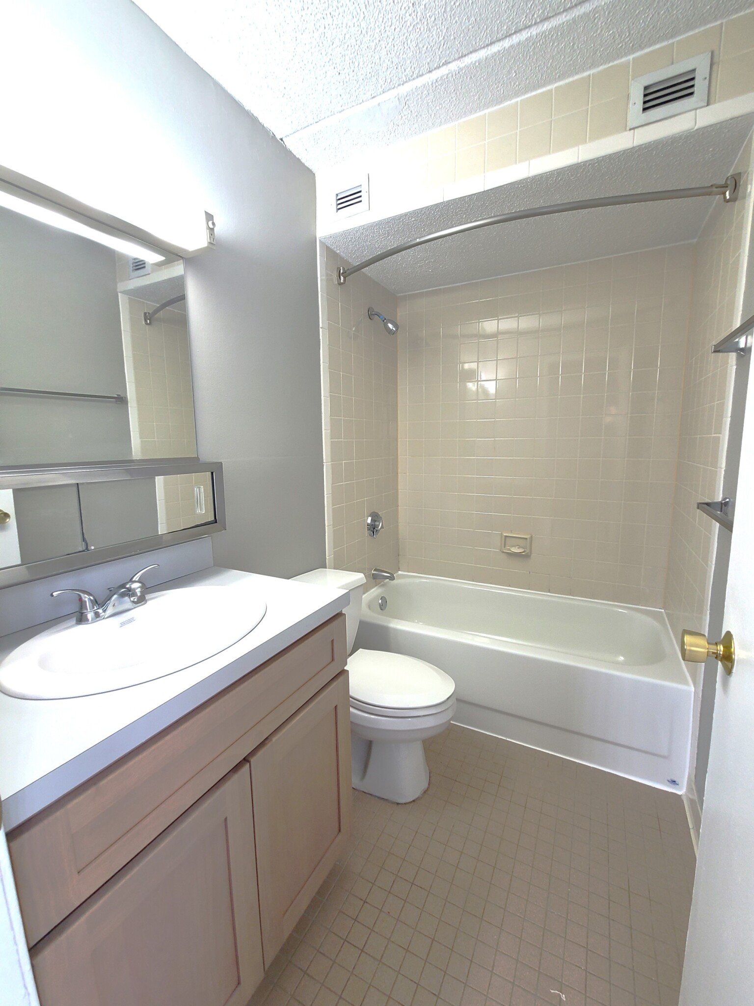 2 bed, 2 bath apartment for rent at 65 North Point Dr Unit 302, Dorchester — photo 12 of 21