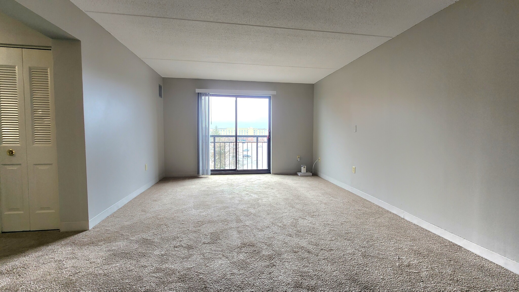 2 bed, 2 bath apartment for rent at 65 North Point Dr Unit 502, Dorchester — photo 3 of 25