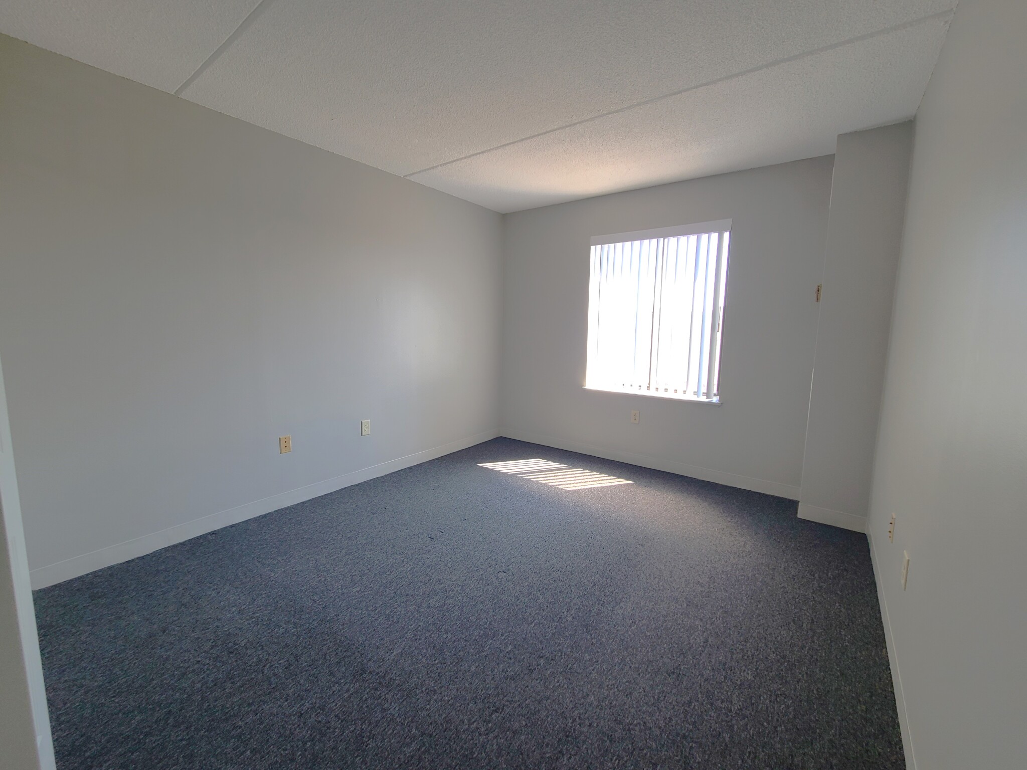 2 bed, 2 bath apartment for rent at 65 North Point Dr Unit 503, Dorchester — photo 7 of 18