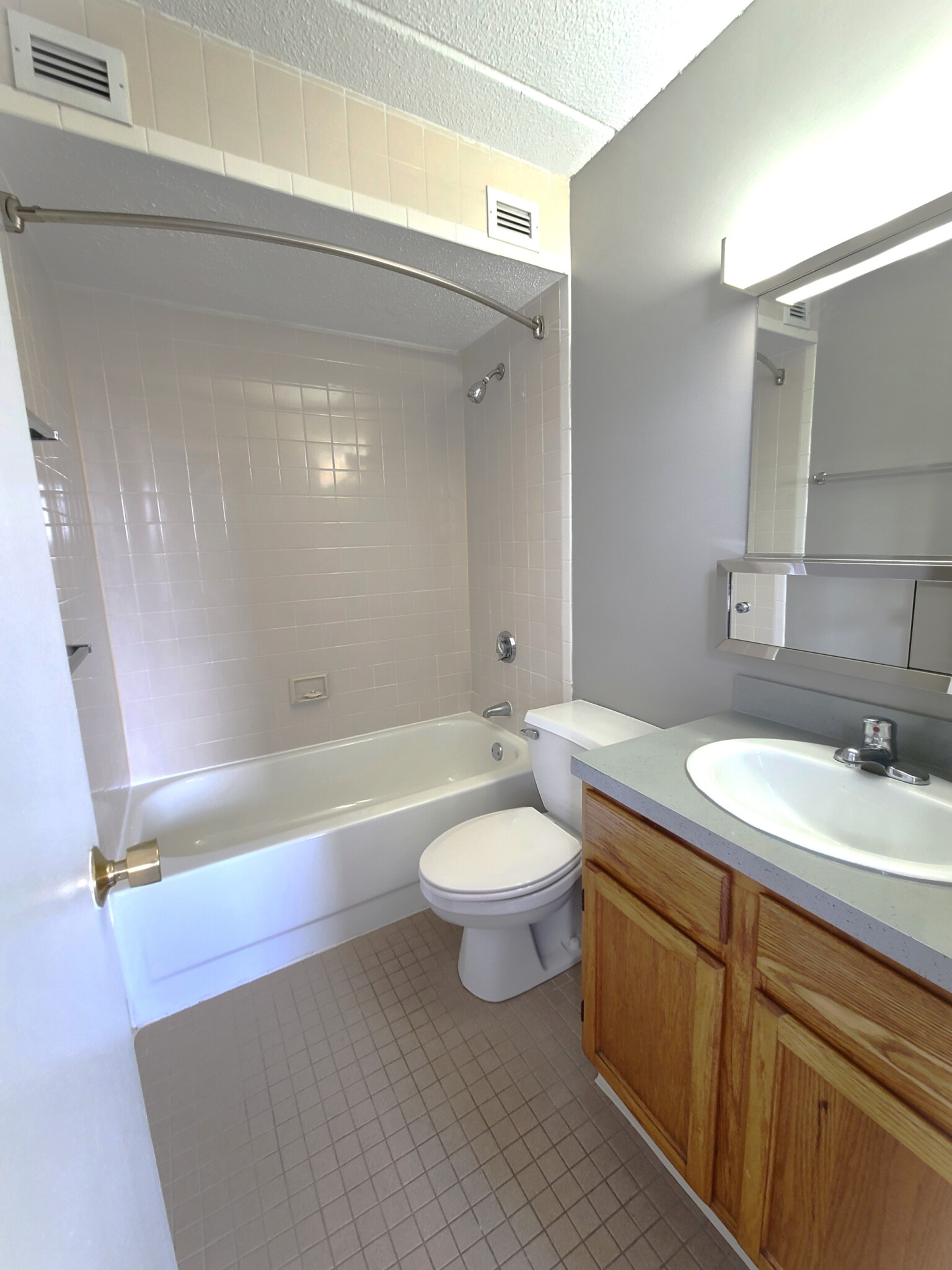2 bed, 2 bath apartment for rent at 65 North Point Dr Unit 601, Dorchester — photo 7 of 21