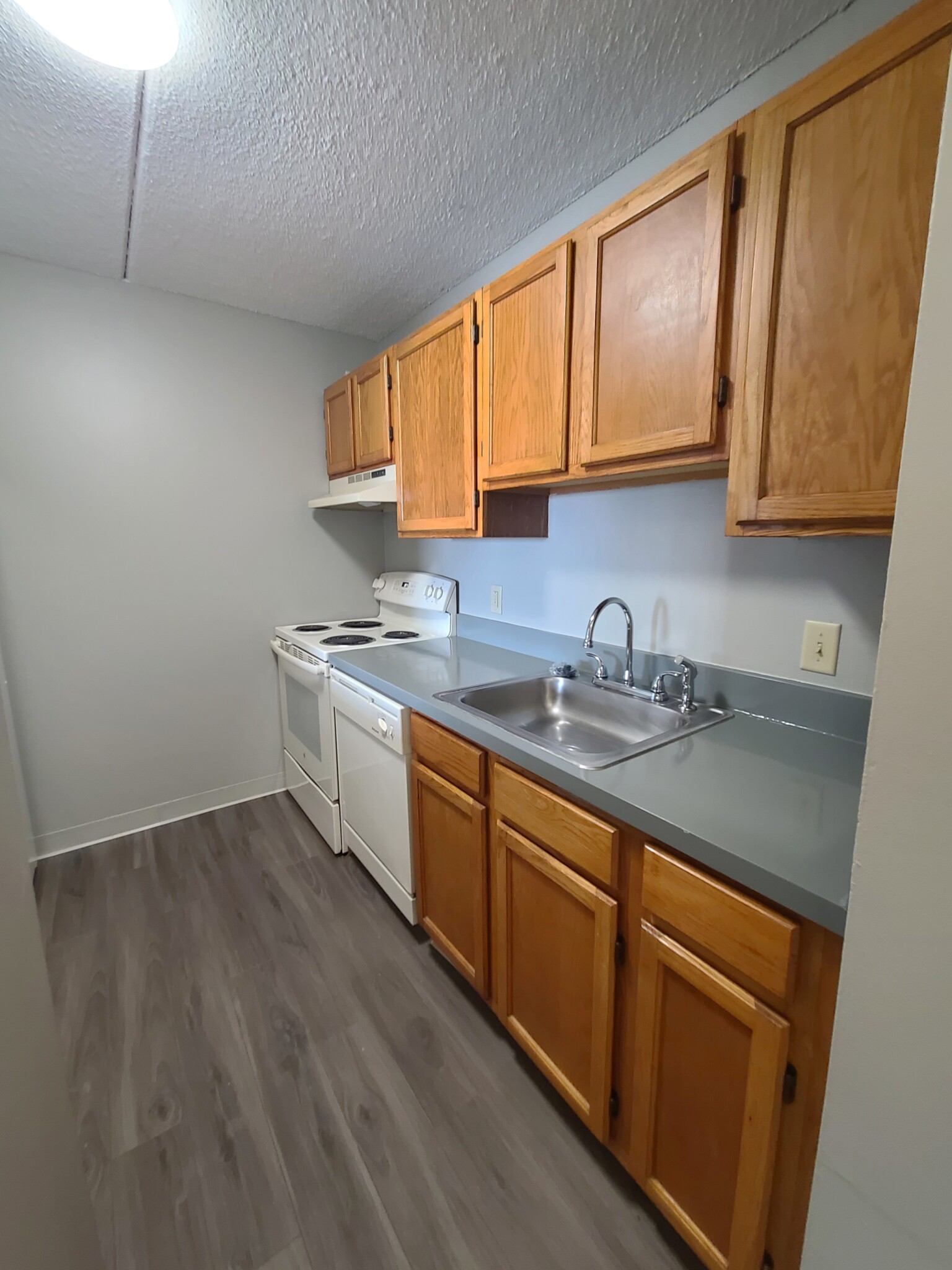 2 bed, 2 bath apartment for rent at 65 North Point Dr Unit 601, Dorchester — photo 3 of 21