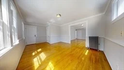 3 bed, 2 bath apartment for rent at 65 Oakland Unit 1, Oak Square — photo 3 of 17