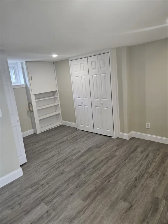 3 bed, 2 bath apartment for rent at 65 Oakland Unit 1, Oak Square — photo 15 of 17