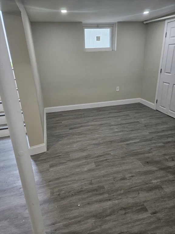 3 bed, 2 bath apartment for rent at 65 Oakland Unit 1, Oak Square — photo 13 of 17