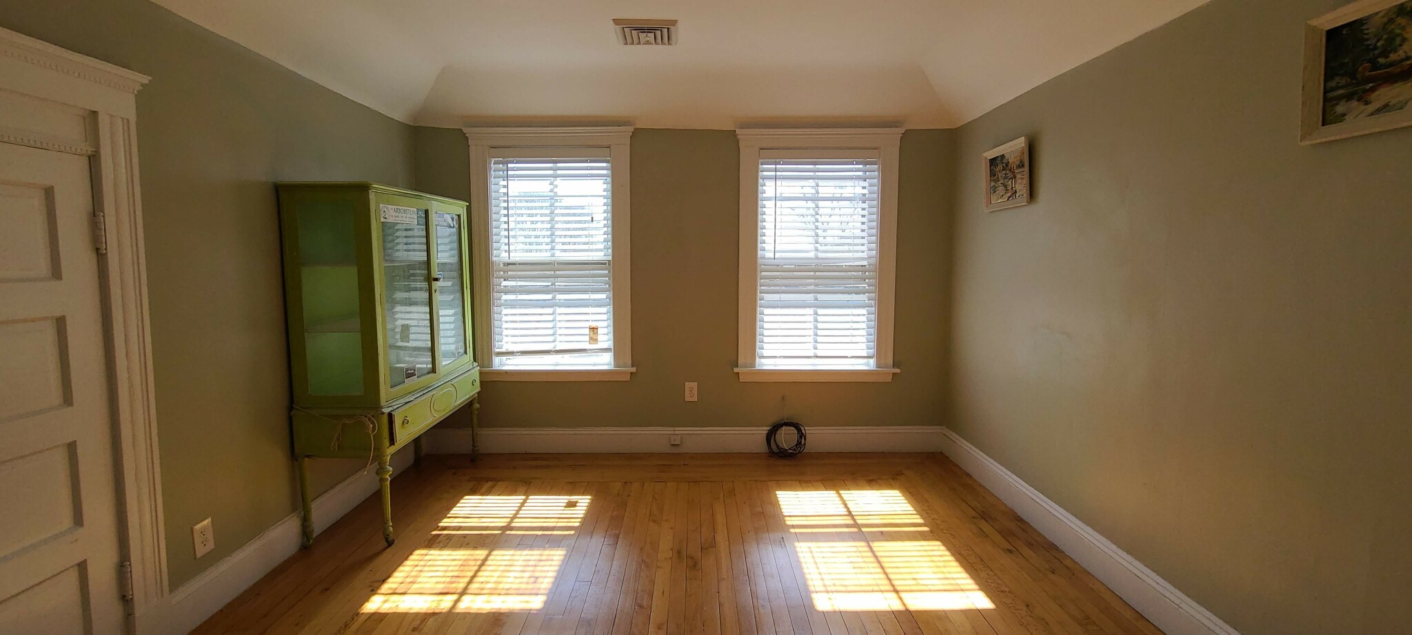 2 bed, 1 bath apartment for rent at 65 Olcott St Unit 3, Watertown