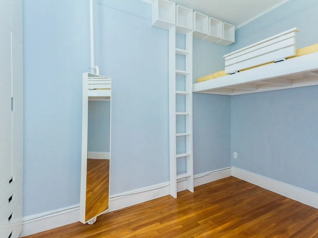 2 bed, 1 bath apartment for rent at 65 Park Dr Unit 1, Fenway — photo 6 of 20