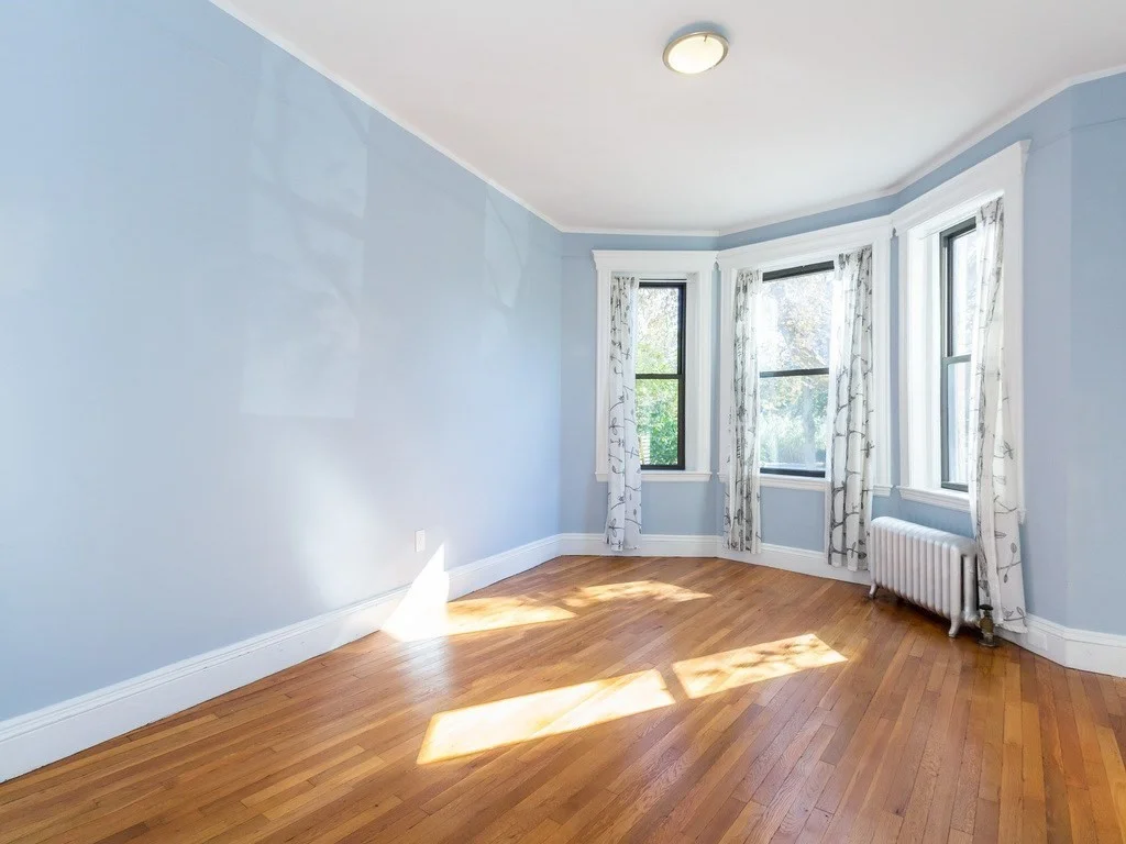 2 bed, 1 bath apartment for rent at 65 Park Dr Unit 1, Fenway — photo 2 of 20