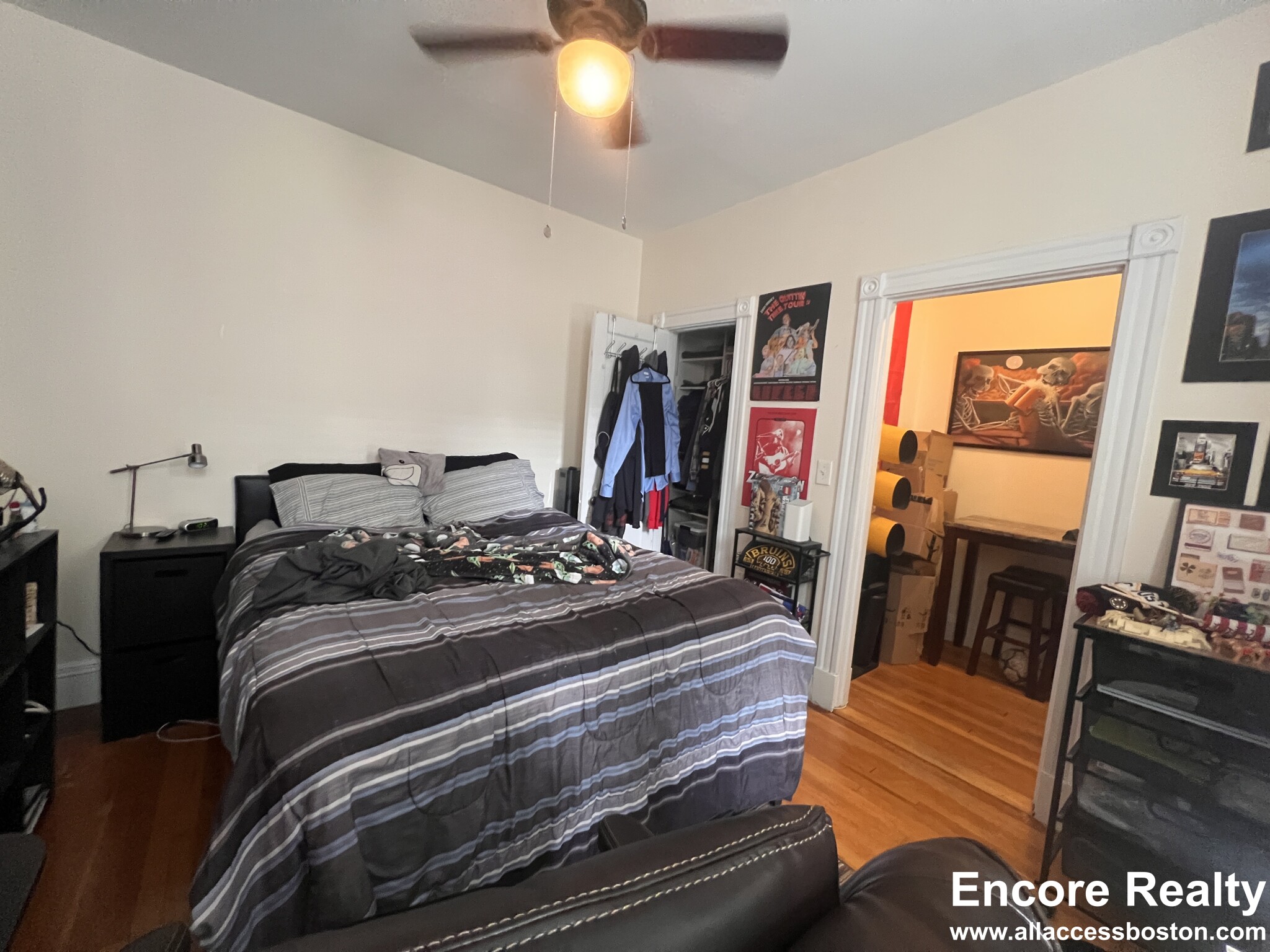 Studio bed, 1 bath apartment for rent at 65 Park Dr Unit 17, Fenway — photo 1 of 7