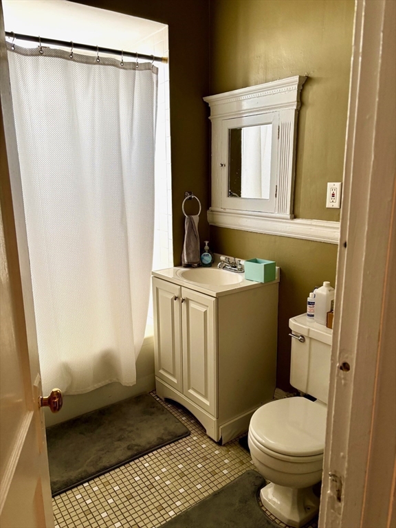 Studio bed, 1 bath apartment for rent at 65 Park Dr Unit 20, Fenway — photo 9 of 17