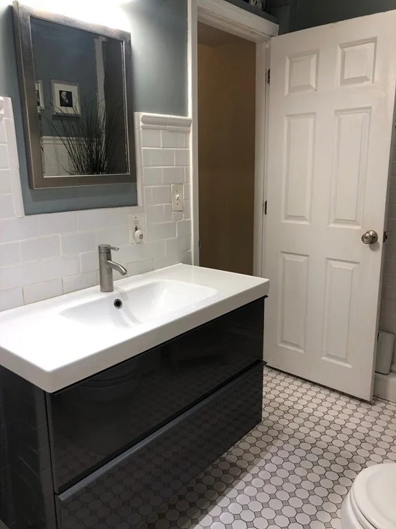 2 bed, 1 bath apartment for rent at 65 Park Dr Unit 25, Fenway — photo 13 of 15