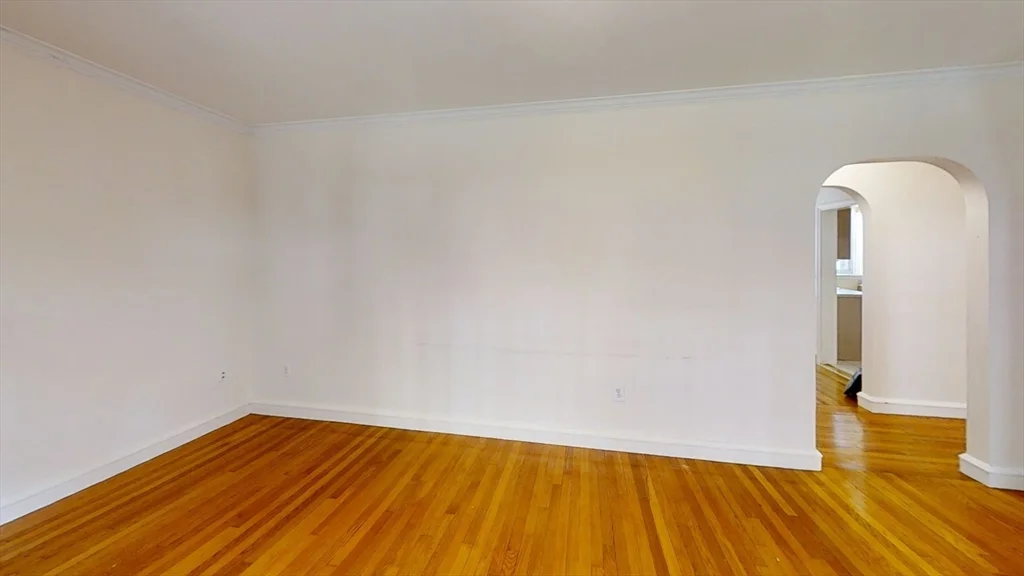 2 bed, 2 bath apartment for rent at 65 Park St Unit 1, Coolidge Corner — photo 2 of 13