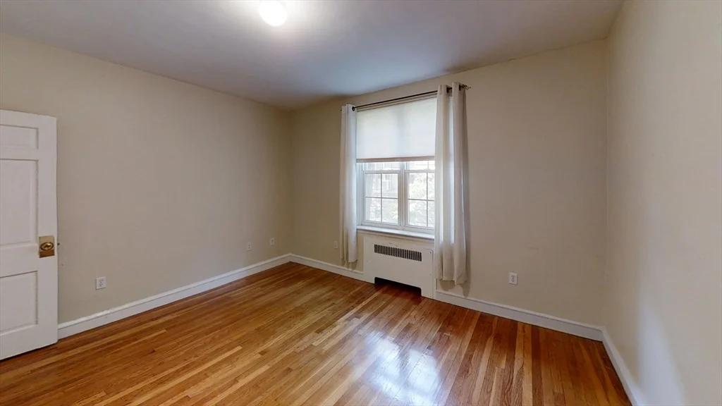 2 bed, 2 bath apartment for rent at 65 Park St Unit 1, Coolidge Corner — photo 3 of 13