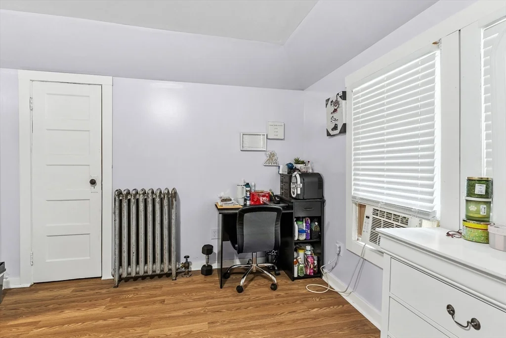 3 bed, 2 bath apartment for rent at 65 Rochelle St, Springfield — photo 10 of 22