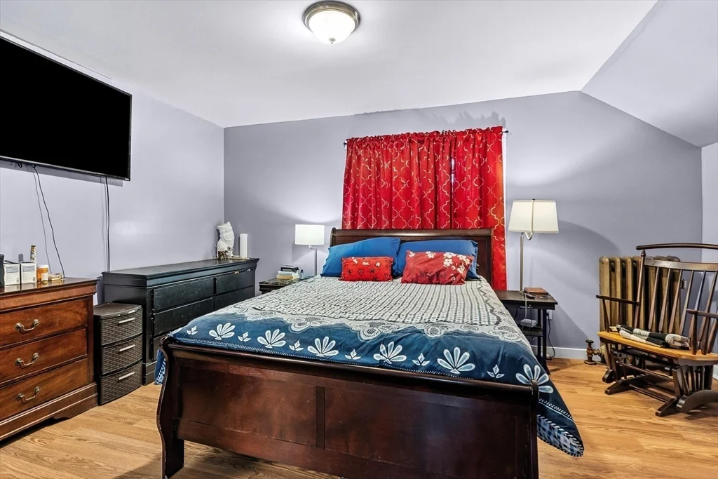 3 bed, 2 bath apartment for rent at 65 Rochelle St, Springfield — photo 13 of 22