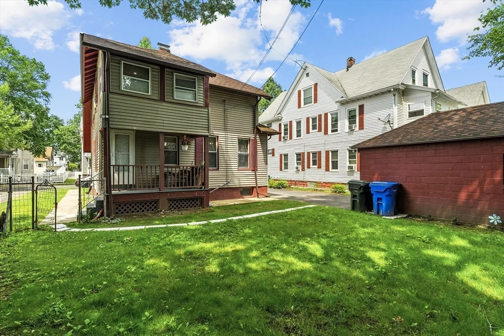 3 bed, 2 bath apartment for rent at 65 Rochelle St, Springfield — photo 19 of 22