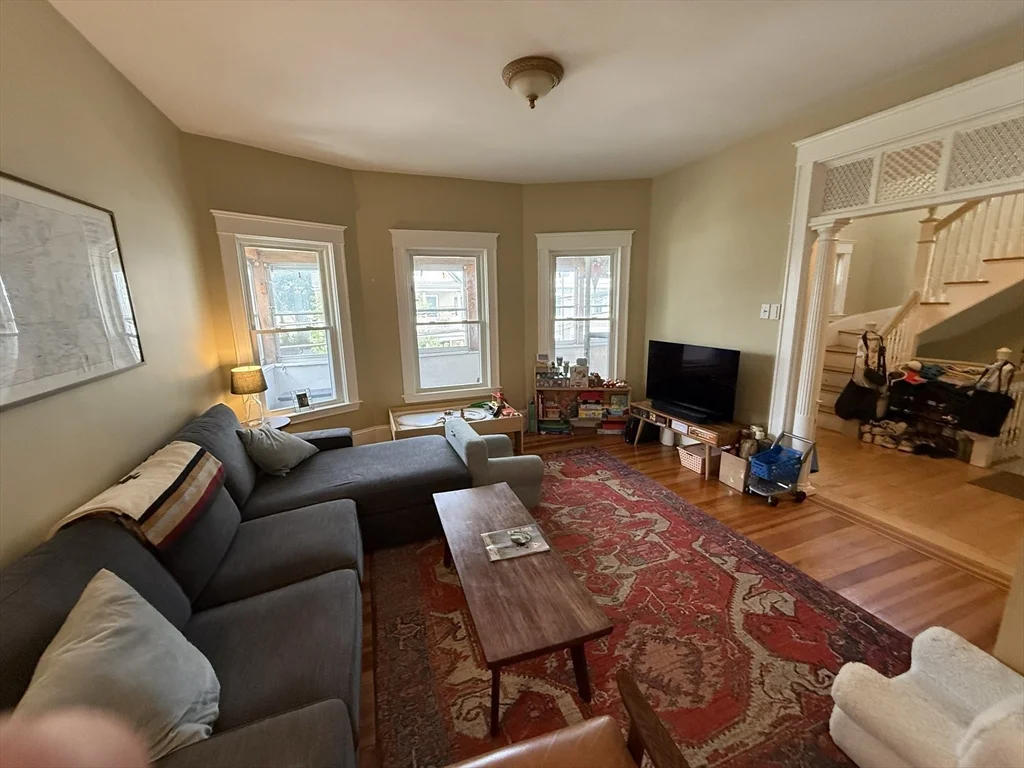 3 bed, 1 bath apartment for rent at 65 Rogers Ave Unit 2, Ball Square — photo 2 of 20